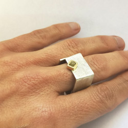 square ring